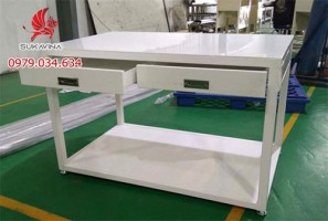 BÀN THAO TÁC KHUNG THÉP-0979.034.634